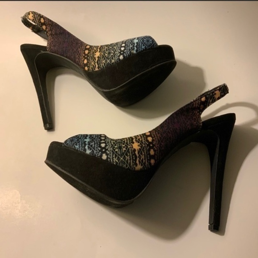 Nicole Miller slingback Heels - Picture 4 of 5